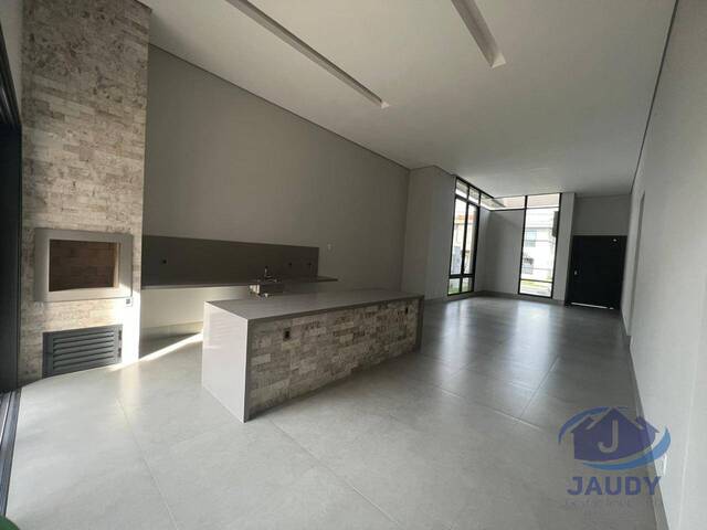 Casa em condomínio para Venda em Cuiabá - 4