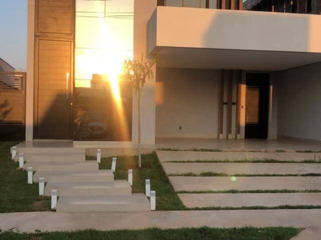 #424 - Casa em condomínio para Venda em Cuiabá - MT