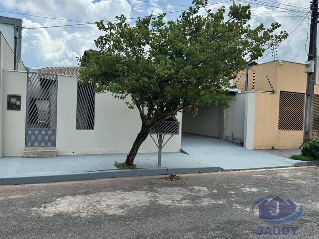 #448 - Casa em condomínio para Venda em Cuiabá - MT - 2