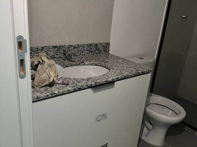 Casa para Locação em Várzea Grande - 4