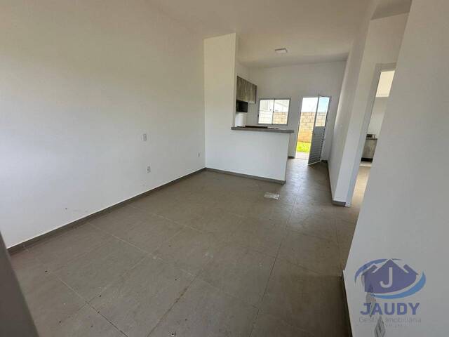 #519 - Casa em condomínio para Locação em Várzea Grande - MT - 3