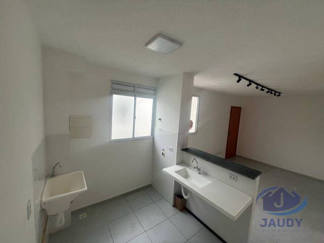 Apartamento para Venda em Várzea Grande - 5