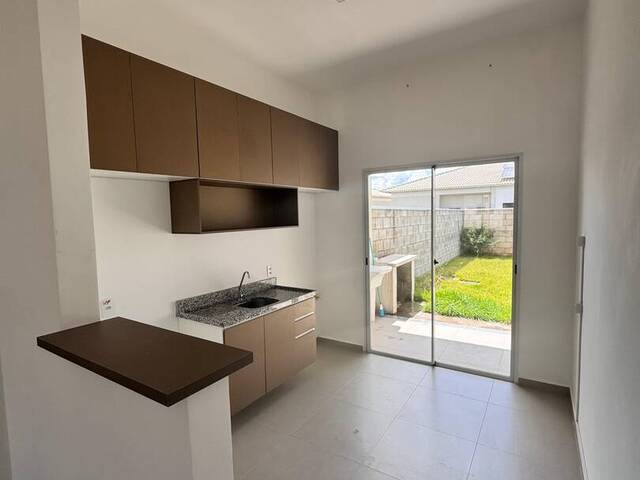 #539 - Casa em condomínio para Venda em Várzea Grande - MT - 2