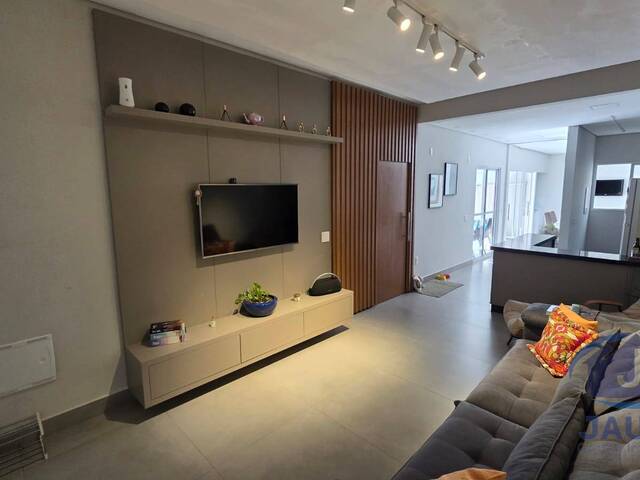 #563 - Apartamento para Venda em Várzea Grande - MT - 2