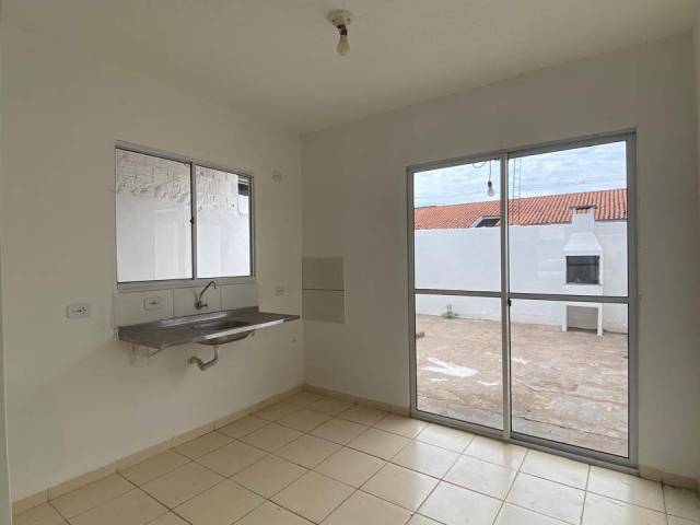 #572 - Casa em condomínio para Venda em Cuiabá - MT - 2