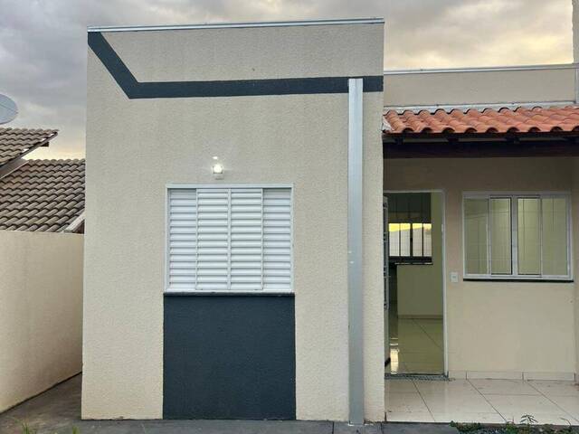 #579 - Casa para Venda em Várzea Grande - MT