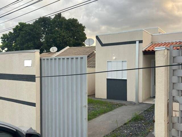 #579 - Casa para Venda em Várzea Grande - MT