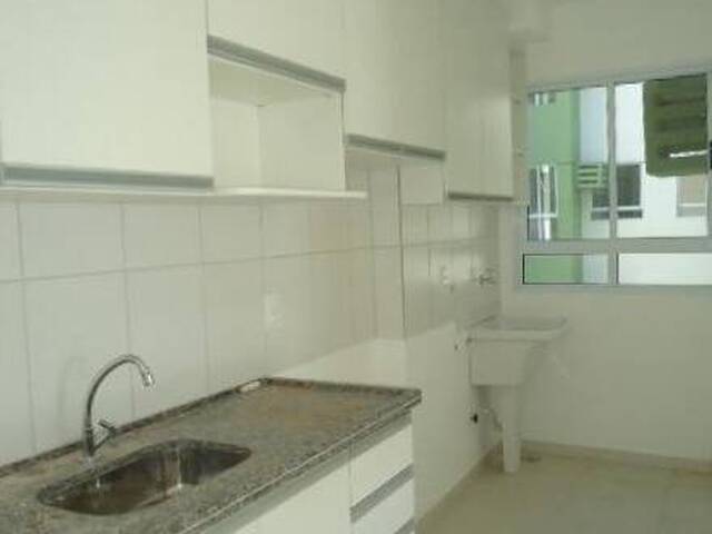 #583 - Apartamento para Locação em Várzea Grande - MT