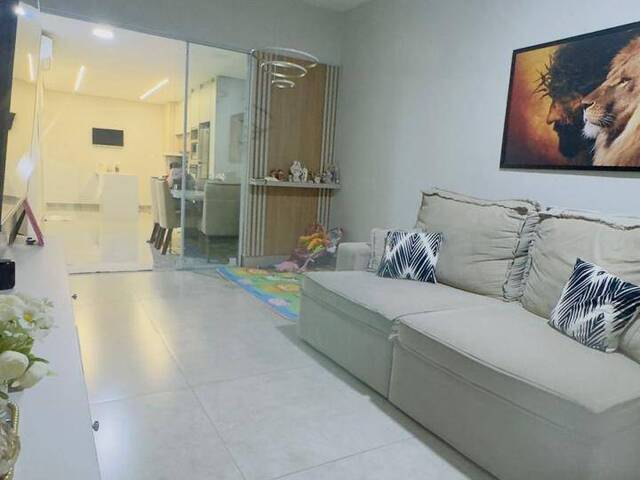 #588 - Casa em condomínio para Locação em Várzea Grande - MT