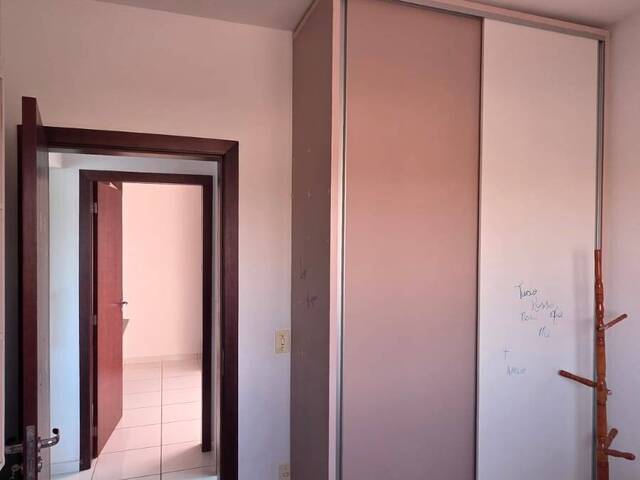 Apartamento para Venda em Várzea Grande - 5