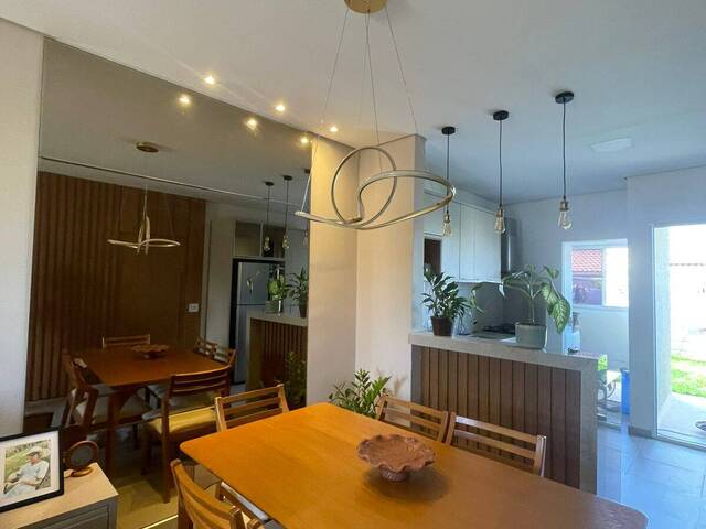 #597 - Casa em condomínio para Venda em Várzea Grande - MT