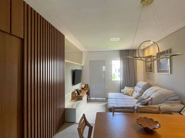 #597 - Casa em condomínio para Venda em Várzea Grande - MT