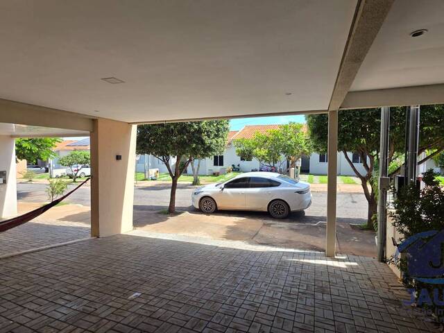 #598 - Casa em condomínio para Venda em Várzea Grande - MT