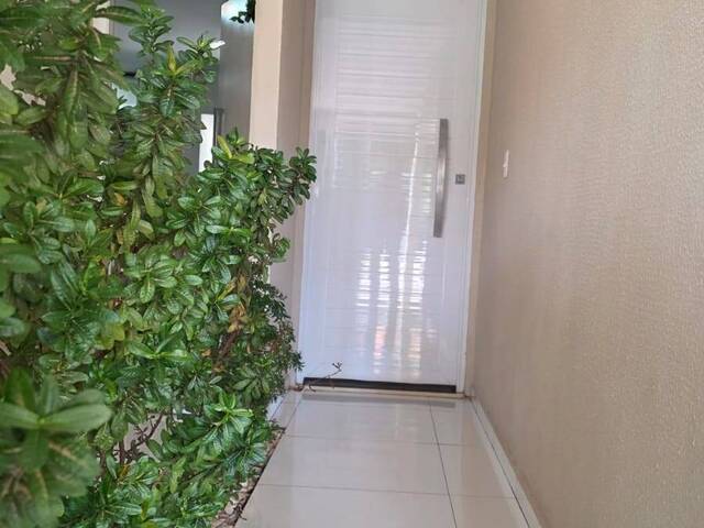 Casa em condomínio para Venda em Várzea Grande - 4