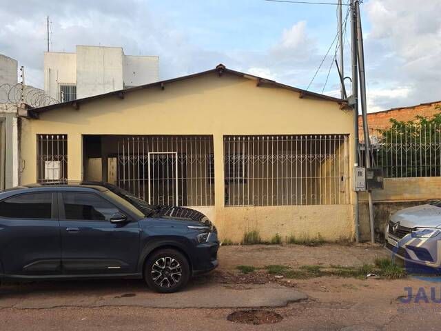 Casa para Venda em Várzea Grande - 4