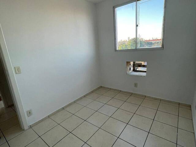 Apartamento para Venda em Várzea Grande - 4