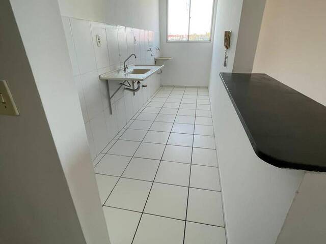 Apartamento para Venda em Várzea Grande - 2