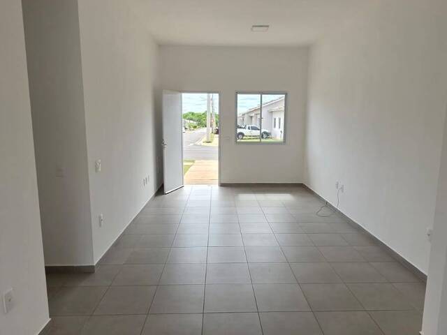 Casa em condomínio para Venda em Várzea Grande - 2