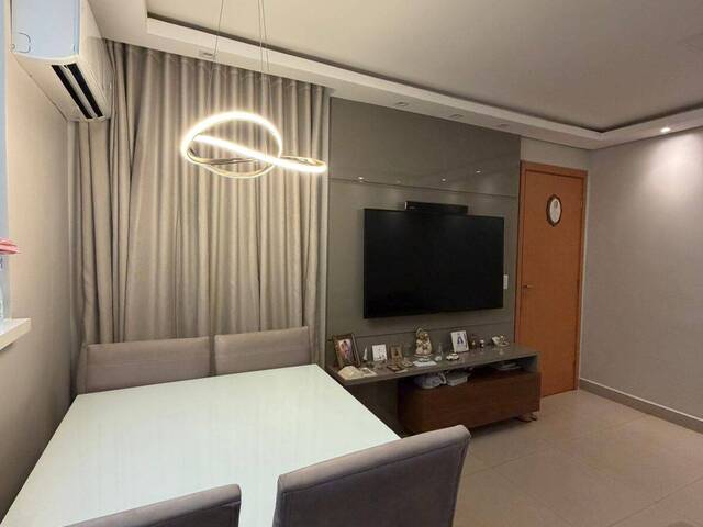 Apartamento para Venda em Várzea Grande - 2