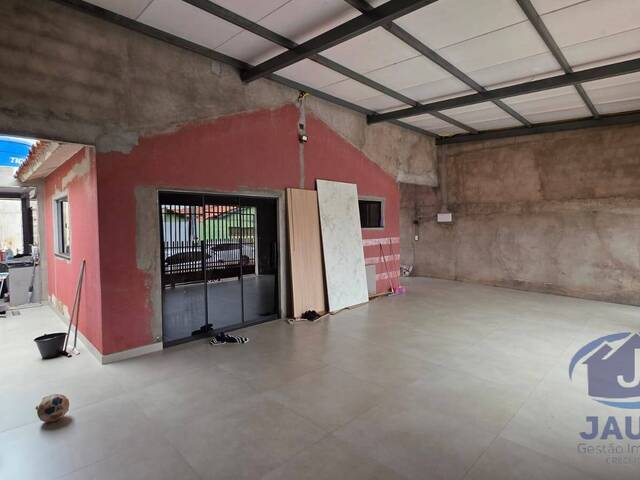Casa para Venda em Várzea Grande - 2