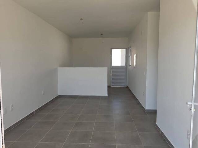 #679 - Casa em condomínio para Venda em Várzea Grande - MT