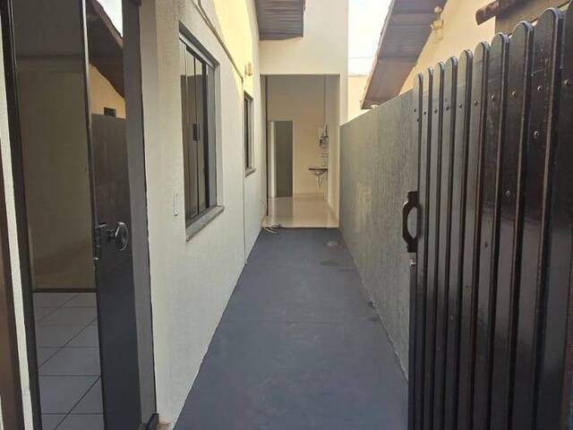Casa em condomínio para Venda em Várzea Grande - 4