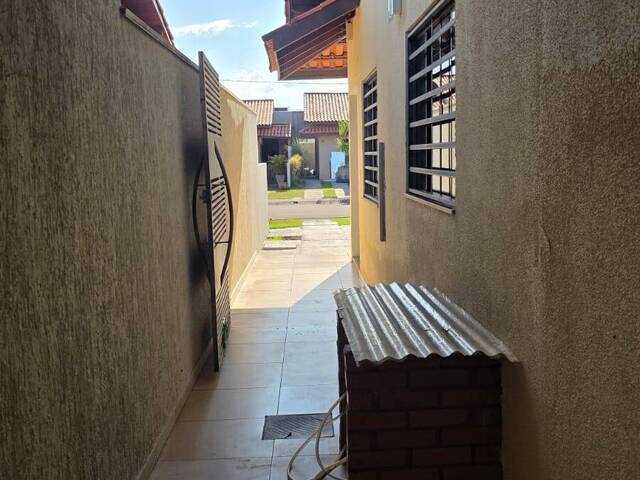 Casa em condomínio para Venda em Várzea Grande - 3
