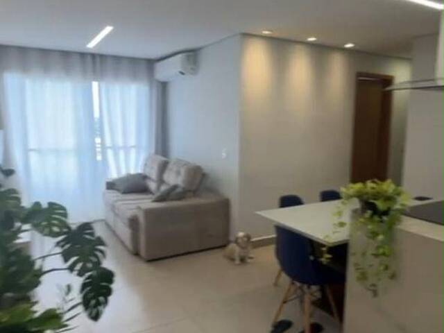 #687 - Apartamento para Venda em Cuiabá - MT