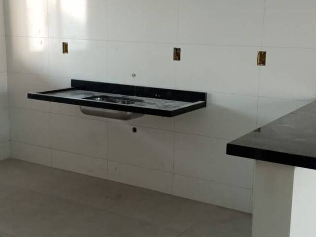 Casa para Venda em Várzea Grande - 5