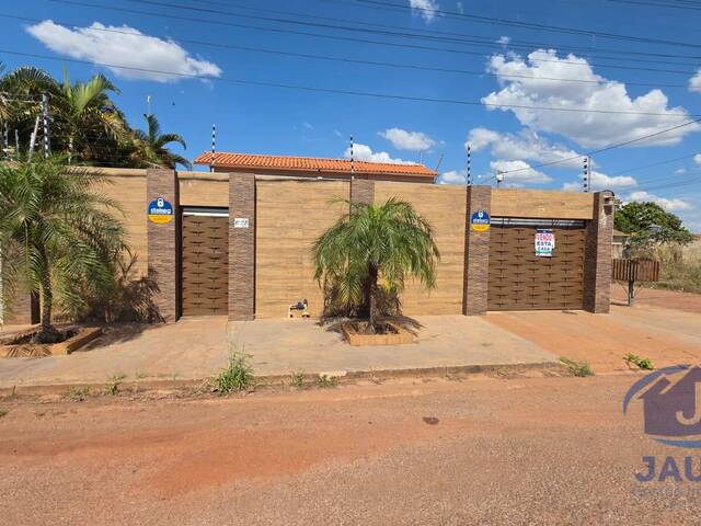 #690 - Casa para Venda em Várzea Grande - MT