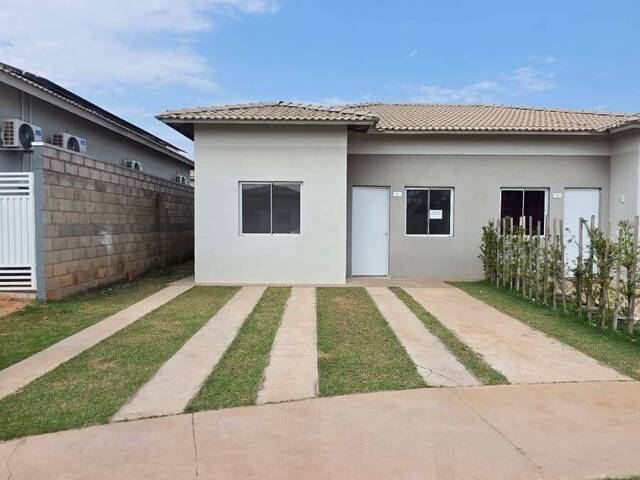 #703 - Casa em condomínio para Locação em Várzea Grande - MT - 1