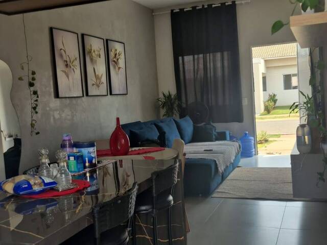 #706 - Casa em condomínio para Locação em Várzea Grande - MT - 2